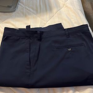 Mens golf shorts